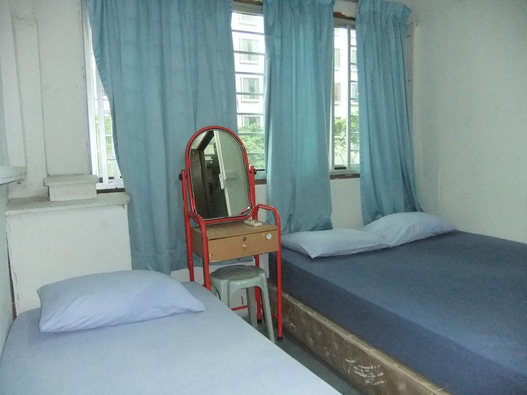 Hawaii Hostel Сингапур Экстерьер фото
